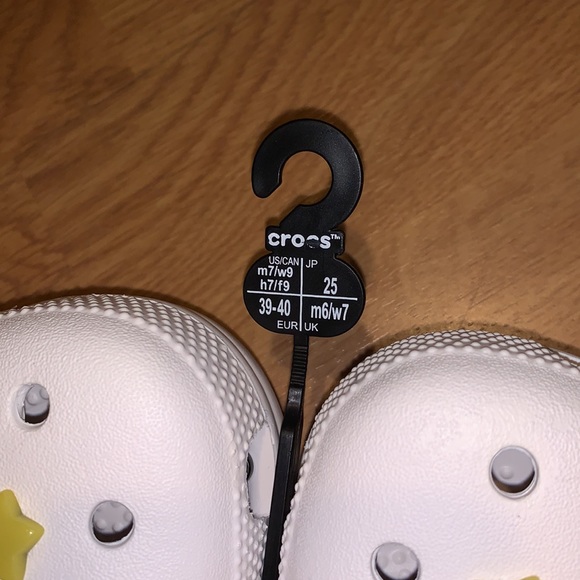 NWT Crocs Classic Festival Vibes Clogs - Picture 10 of 11